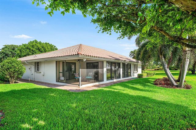 10420 Seaholly Terrace, Boynton Beach, FL 33436