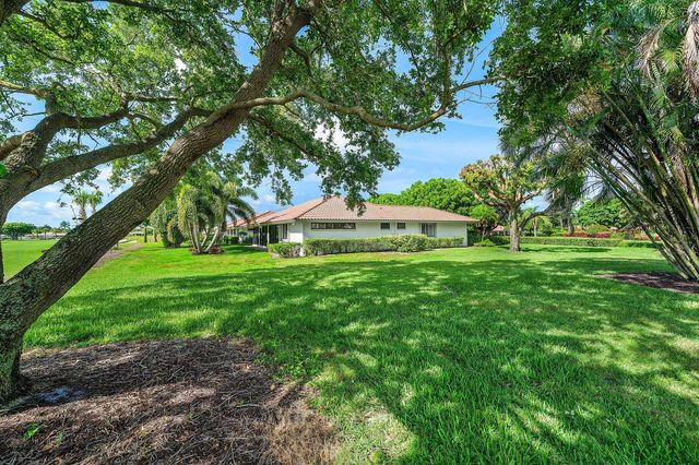 10420 Seaholly Terrace, Boynton Beach, FL 33436
