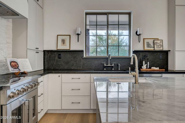 18344 W SANTA IRENE Drive, Goodyear, AZ 85338