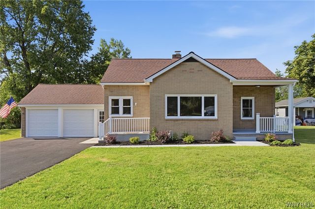5189 Lake Avenue, Orchard Park, NY 14127