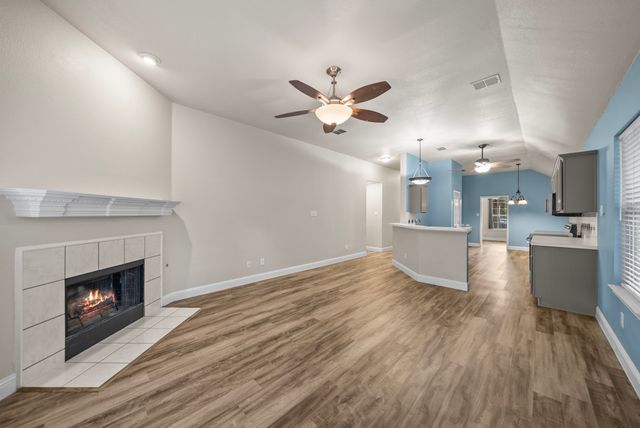 545 Continental Drive, Lewisville, TX 75067