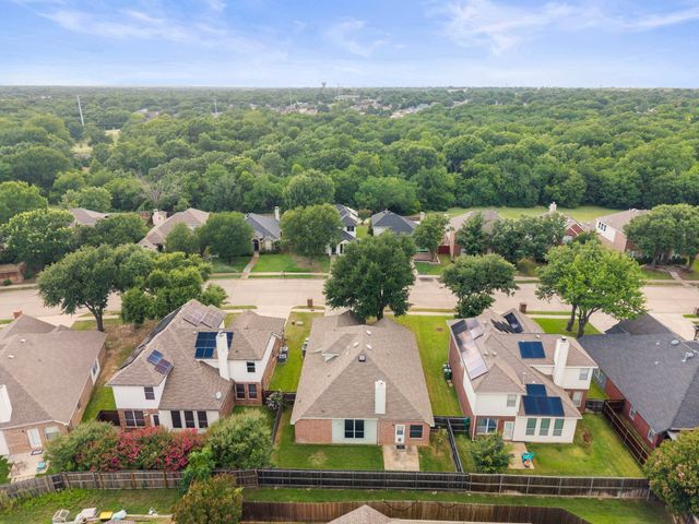 545 Continental Drive, Lewisville, TX 75067