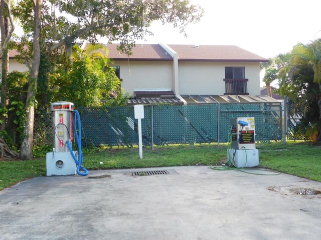 611 Cypress Lake Boulevard I, Deerfield Beach, FL 33064