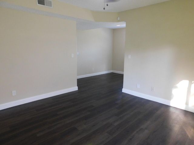 611 Cypress Lake Boulevard I, Deerfield Beach, FL 33064