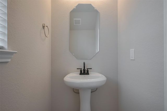 323 Palero Path, Brookshire, TX 77423