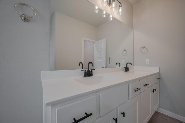 323 Palero Path, Brookshire, TX 77423