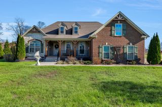 3043 Cross Gate Ln, Columbia, TN 38401