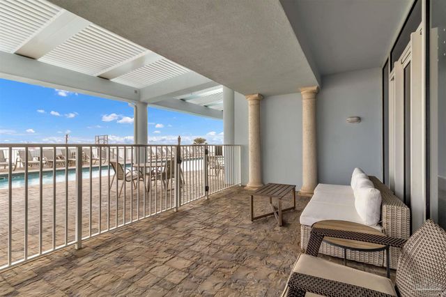 527 E Beach Blvd 201, Gulf Shores, AL 36542
