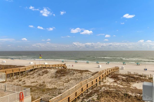 527 E Beach Blvd 201, Gulf Shores, AL 36542