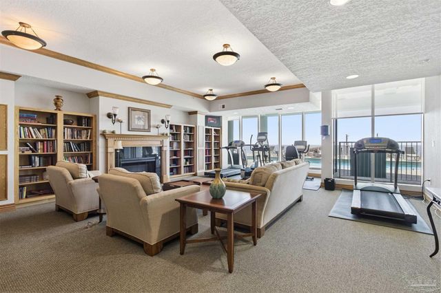 527 E Beach Blvd 201, Gulf Shores, AL 36542