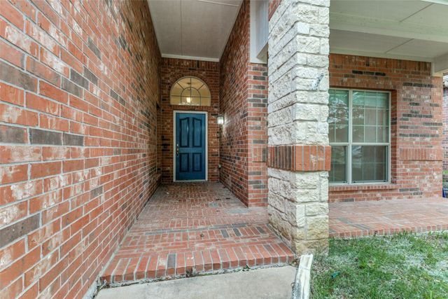 10866 Calderwood Lane, Fort Worth, TX 76052