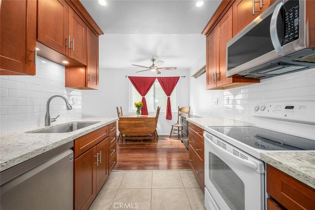 725 Coronado Avenue 103, Long Beach, CA 90804