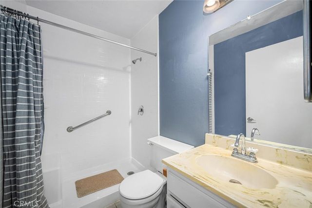 725 Coronado Avenue 103, Long Beach, CA 90804