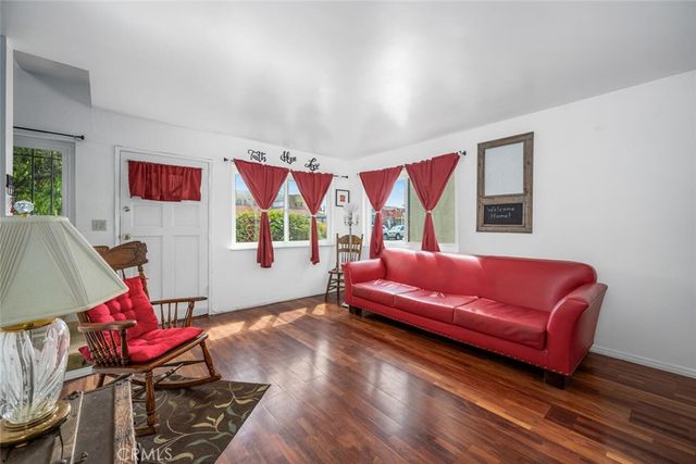 725 Coronado Avenue 103, Long Beach, CA 90804