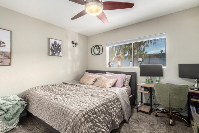 915 W DIAMOND Drive, Tempe, AZ 85283