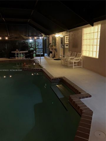 9833 SW 133rd Pl, Miami, FL 33186