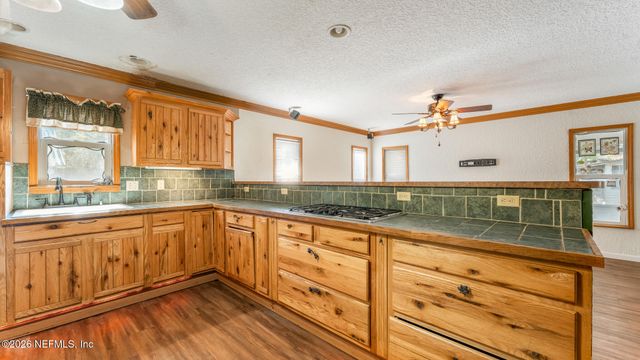 4610 DELTA Avenue, Jacksonville, FL 32205