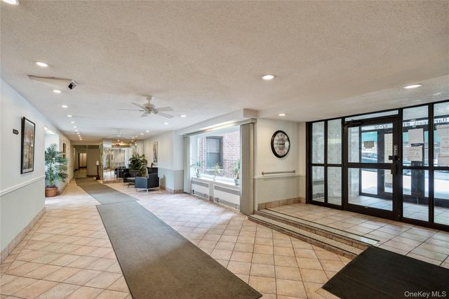 67-30 Dartmouth Street 2H, Forest Hills, NY 11375