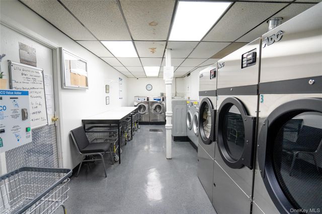 67-30 Dartmouth Street 2H, Forest Hills, NY 11375