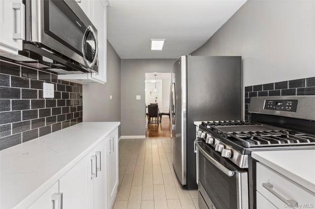 67-30 Dartmouth Street 2H, Forest Hills, NY 11375