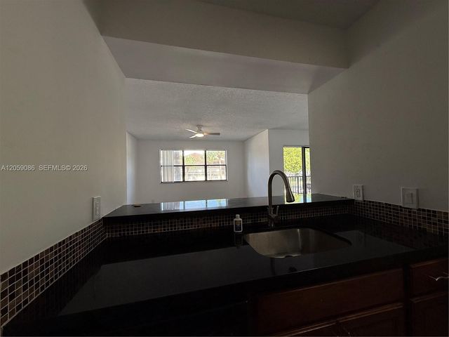 510 S Park Road 2310, Hollywood, FL 33021
