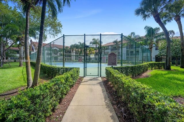 510 S Park Road 2310, Hollywood, FL 33021