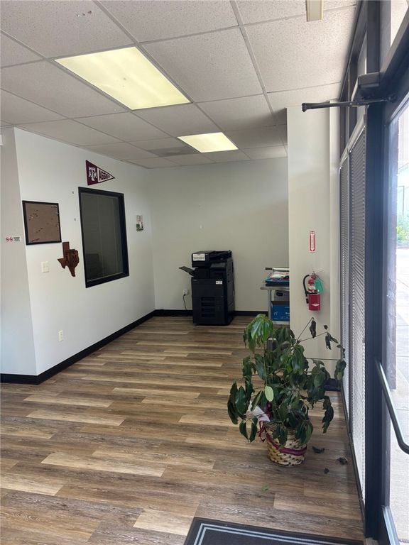 1101 University Drive 102, College Station, TX 77840 — photo 3