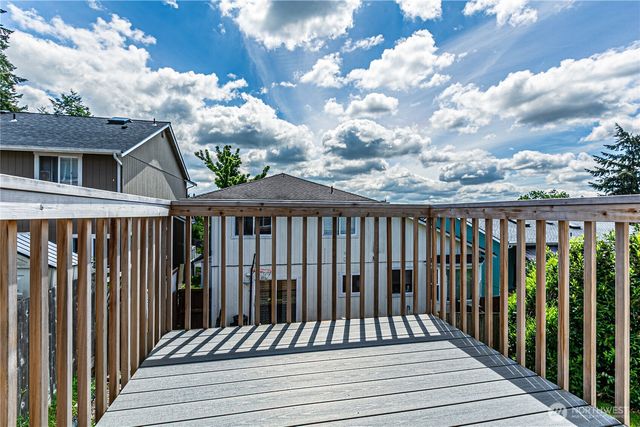 1416 200th Street Ct E, Spanaway, WA 98387