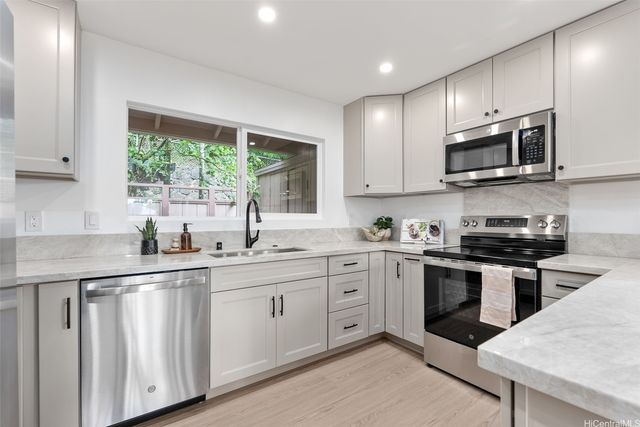 978-A Akipohe Place 2A, Kailua, HI 96734