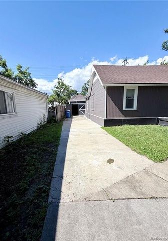 8661 Dodge Avenue, Warren, MI 48089