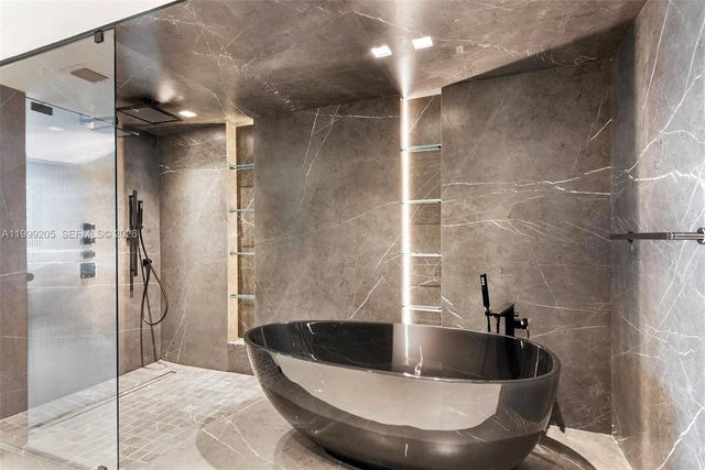 400 Sunny Isles Blvd PH-03, Sunny Isles Beach, FL 33160