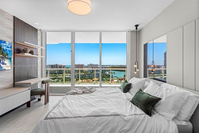 400 Sunny Isles Blvd PH-03, Sunny Isles Beach, FL 33160