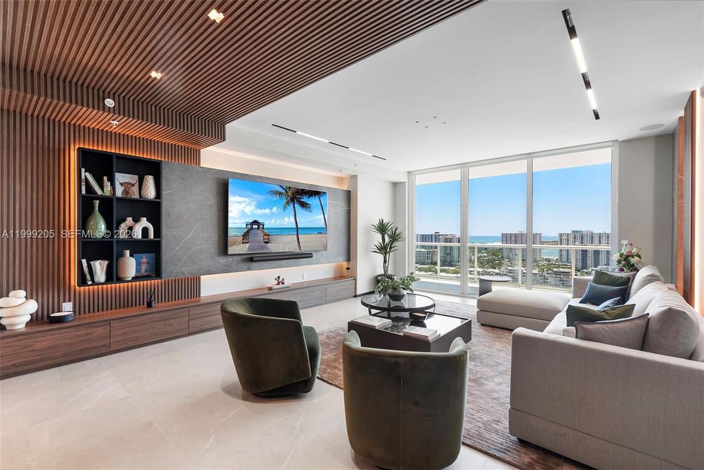 400 Sunny Isles Blvd PH-03, Sunny Isles Beach, FL 33160