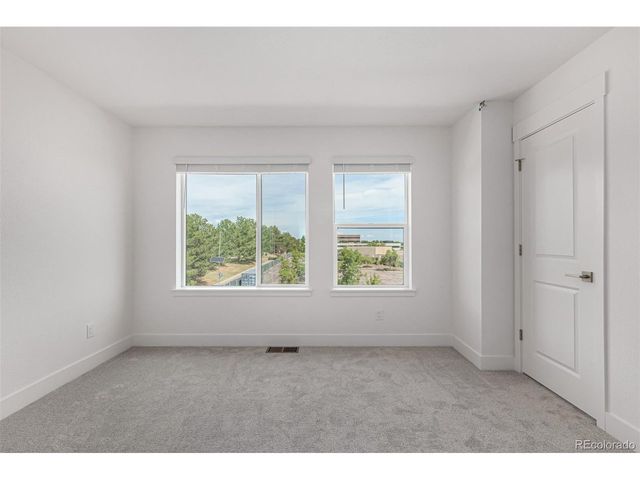 73 Ascent Trl, Englewood, CO 80112