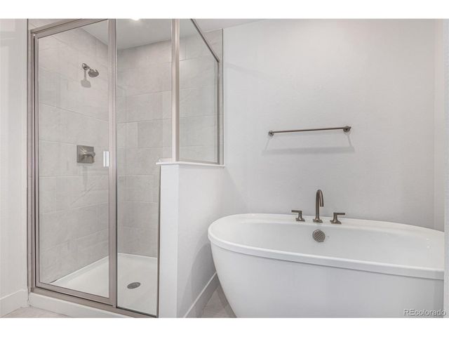 73 Ascent Trl, Englewood, CO 80112