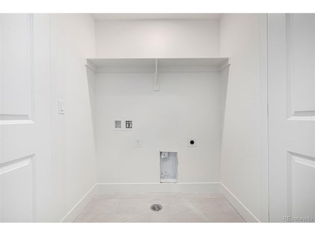 73 Ascent Trl, Englewood, CO 80112