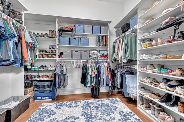 425 NE Duke Hill Road, Bentonville, AR 72713