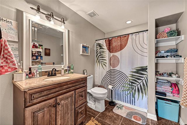 425 NE Duke Hill Road, Bentonville, AR 72713