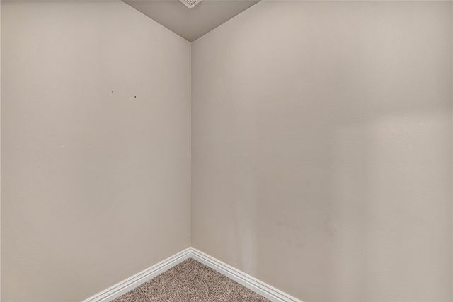 425 NE Duke Hill Road, Bentonville, AR 72713