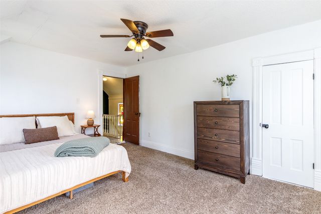 108 S 4th Avenue, Huxley, IA 50124