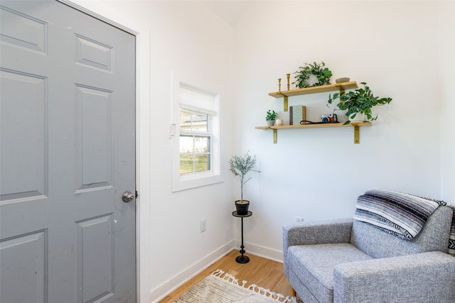 108 S 4th Avenue, Huxley, IA 50124