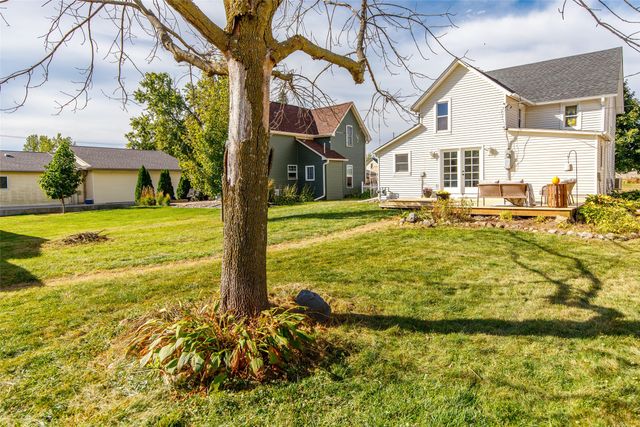 108 S 4th Avenue, Huxley, IA 50124