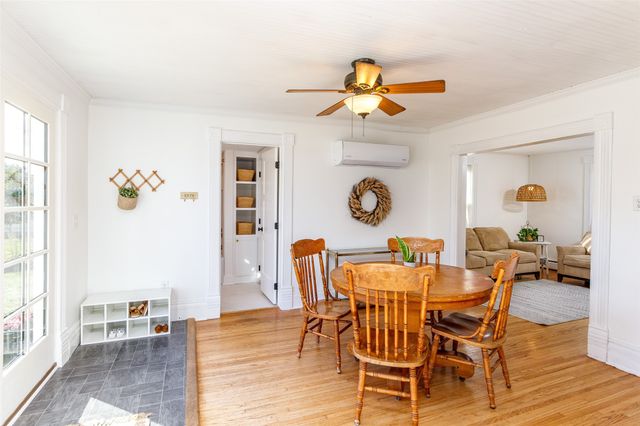 108 S 4th Avenue, Huxley, IA 50124