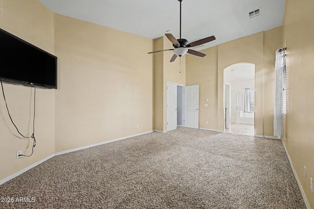 6820 W PLEASANT Lane, Laveen, AZ 85339
