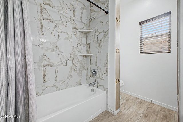 6820 W PLEASANT Lane, Laveen, AZ 85339