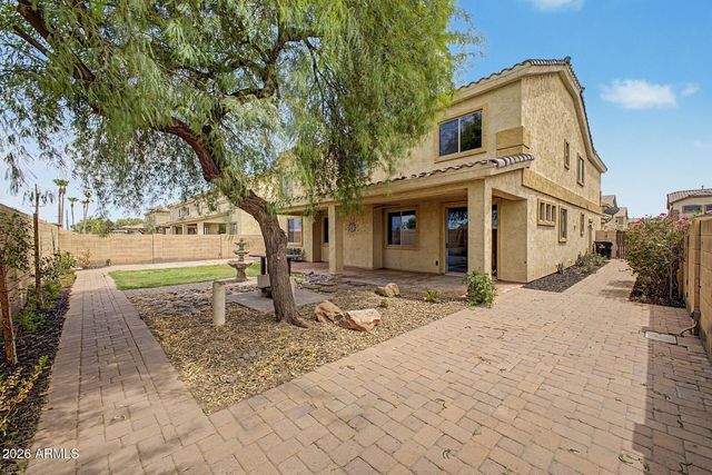 6820 W PLEASANT Lane, Laveen, AZ 85339