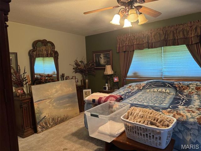 31625 Old Highway 5, Lebanon, MO 65536