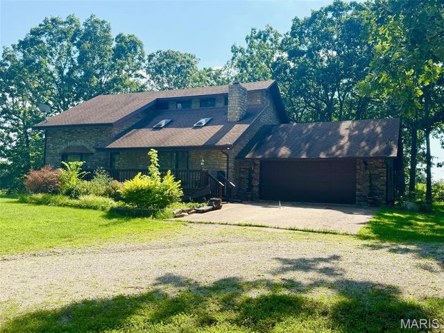 31625 Old Highway 5, Lebanon, MO 65536