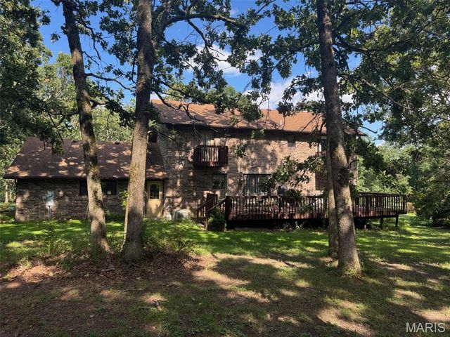 31625 Old Highway 5, Lebanon, MO 65536