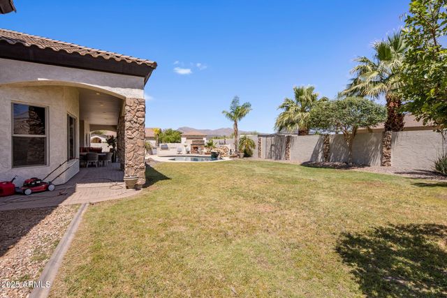 18036 W SAN MIGUEL Avenue, Litchfield Park, AZ 85340